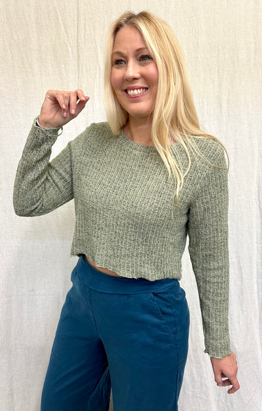 Cotton Black/Natural Sweater Knit Curved Crop Sweater (Other color available)