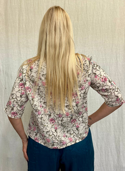 Linen Cosmos Bouquet Elbow Sleeve Top (Other color available)