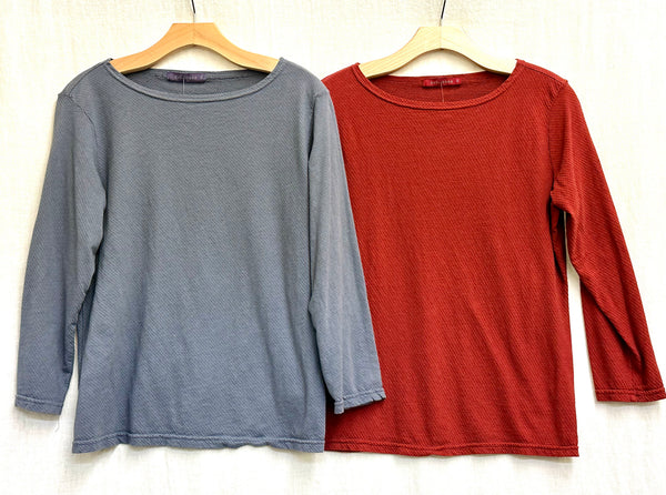 Cotton Texture Mini Dot 3/4 Sleeve Boatneck Top (Other color available)