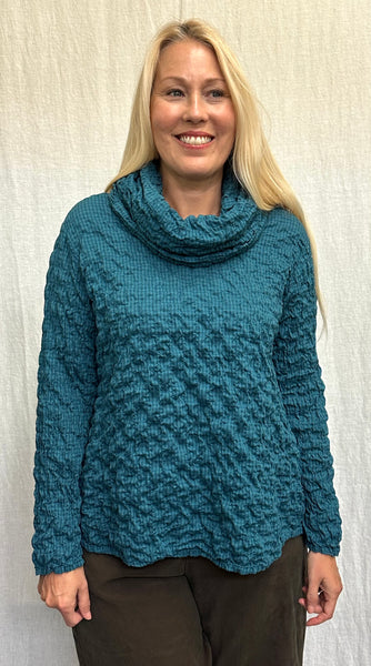 Cotton Black & White Crinkle Mini Plaid Cowl Neck Pullover (Other color available)