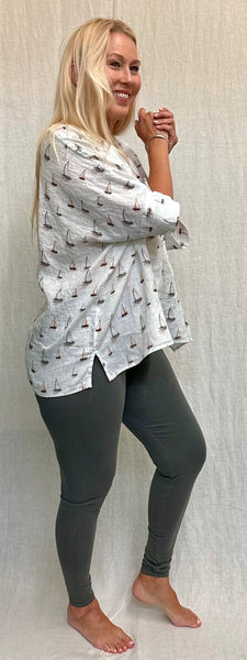 Hanky Linen Sailboats V-Neck Top (More colors available)