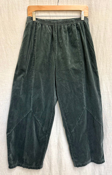 Soft Cotton Velvet Barrel Crop Pant