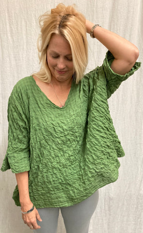 Cotton Crinkle Check One Size V-Neck Top