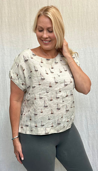 Hanky Linen Sailboats Short Sleeve Crop Top (Other color available)
