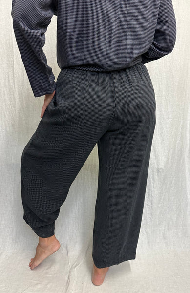 Tencel Mini Check Cropped Pant with Darts (Other color available)