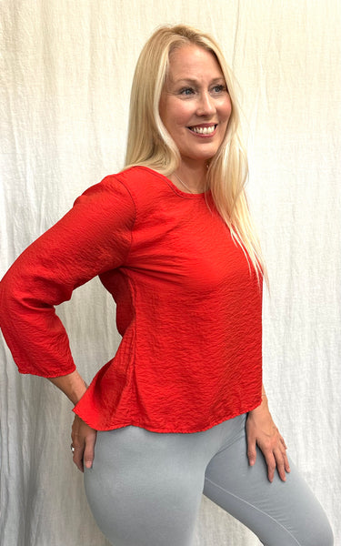 Rayon Parachute 3/4 Sleeve Split Back Top