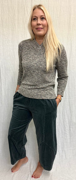 Soft Cotton Velvet Barrel Crop Pant