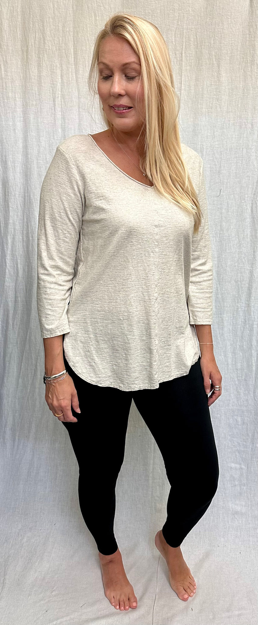 Cotton Linen Jersey 3/4 Sleeve V-Neck Top (Other color available)